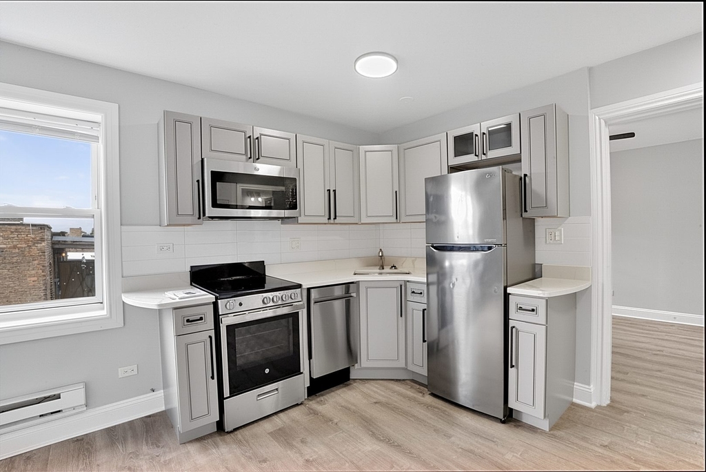 7710 N Sheridan Road - Photo 4