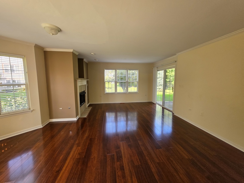 2911 Bartlett Court - Photo 2