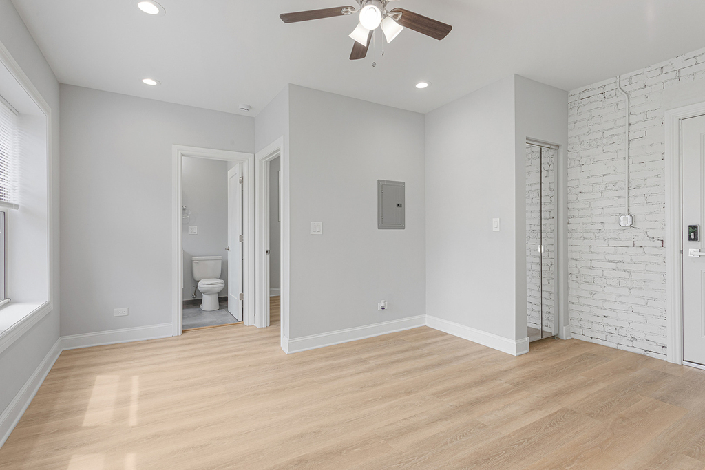 1631 W Chase Avenue - Photo 6