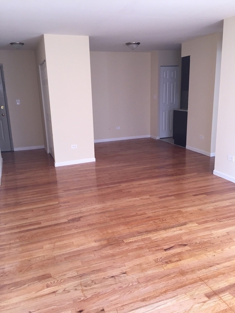 1025 W Hollywood Avenue - Photo 4