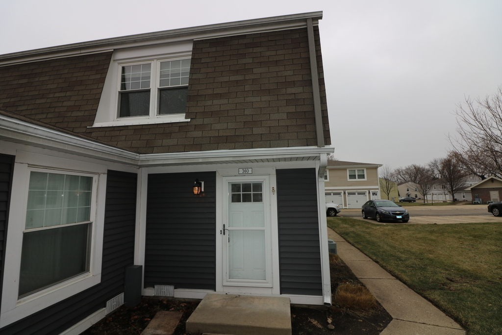 360 Farmingdale Circle - Photo 1