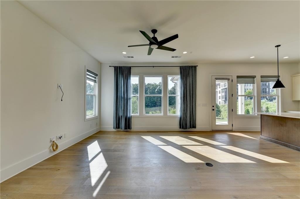 1205 Westshore Drive - Photo 4