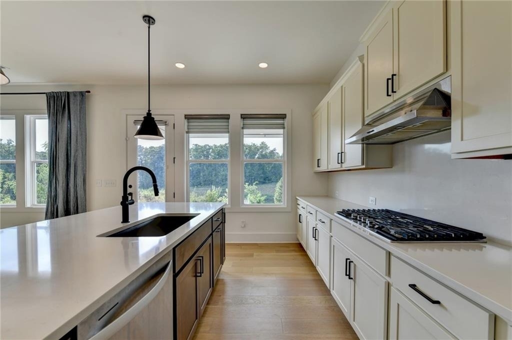1205 Westshore Drive - Photo 14