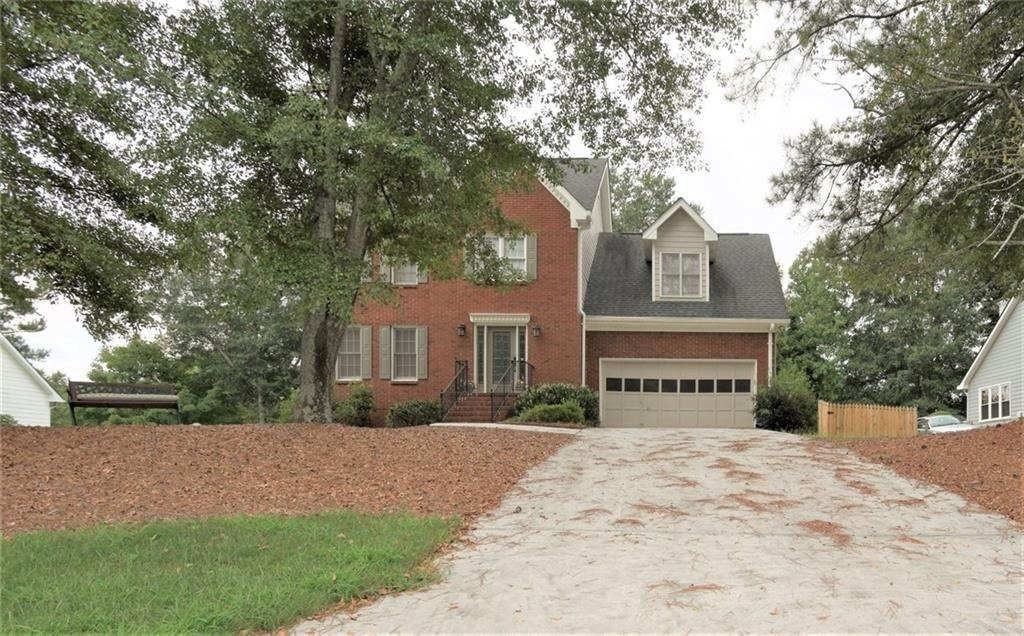 2945 River Bend Drive - Photo 0