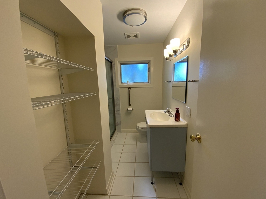 7440 W Everell Avenue - Photo 16