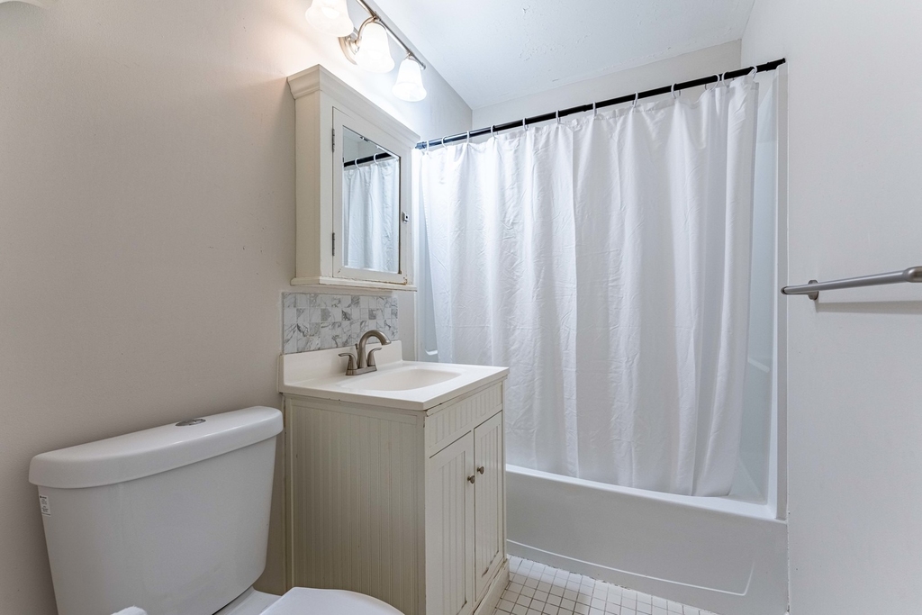 200 Willow Lane - Photo 9