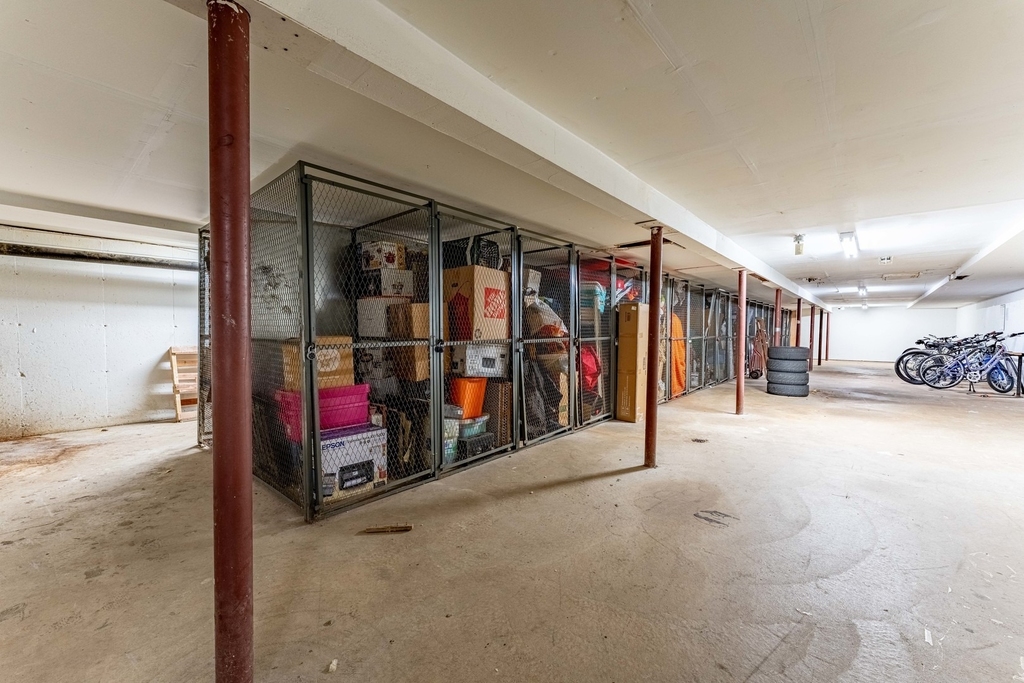 200 Willow Lane - Photo 19