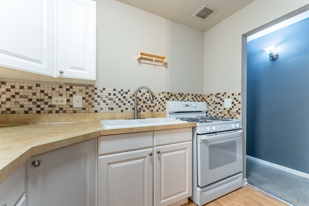 200 Willow Lane - Photo 7