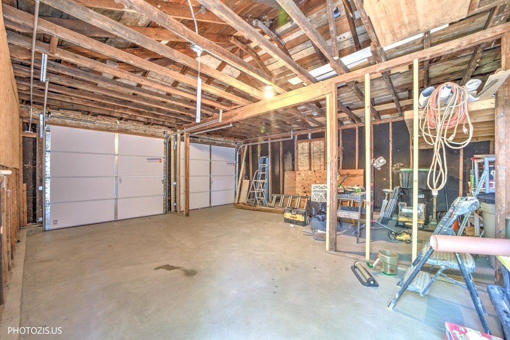 28069 N Lake Drive - Photo 28