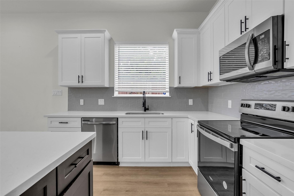 3829 Goodhope Street - Photo 10