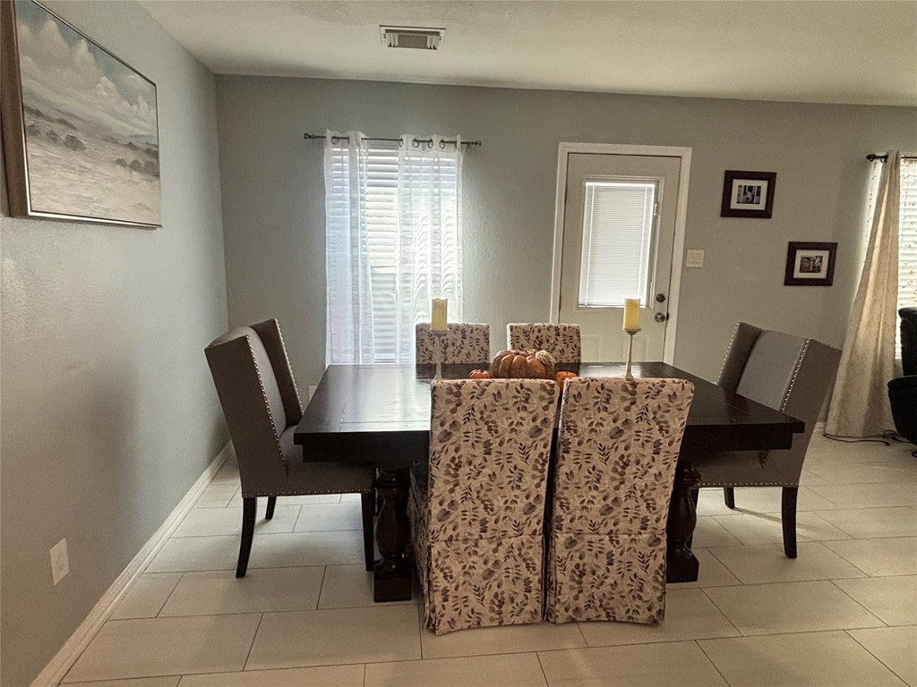 9406 Freemont Fair Court - Photo 3