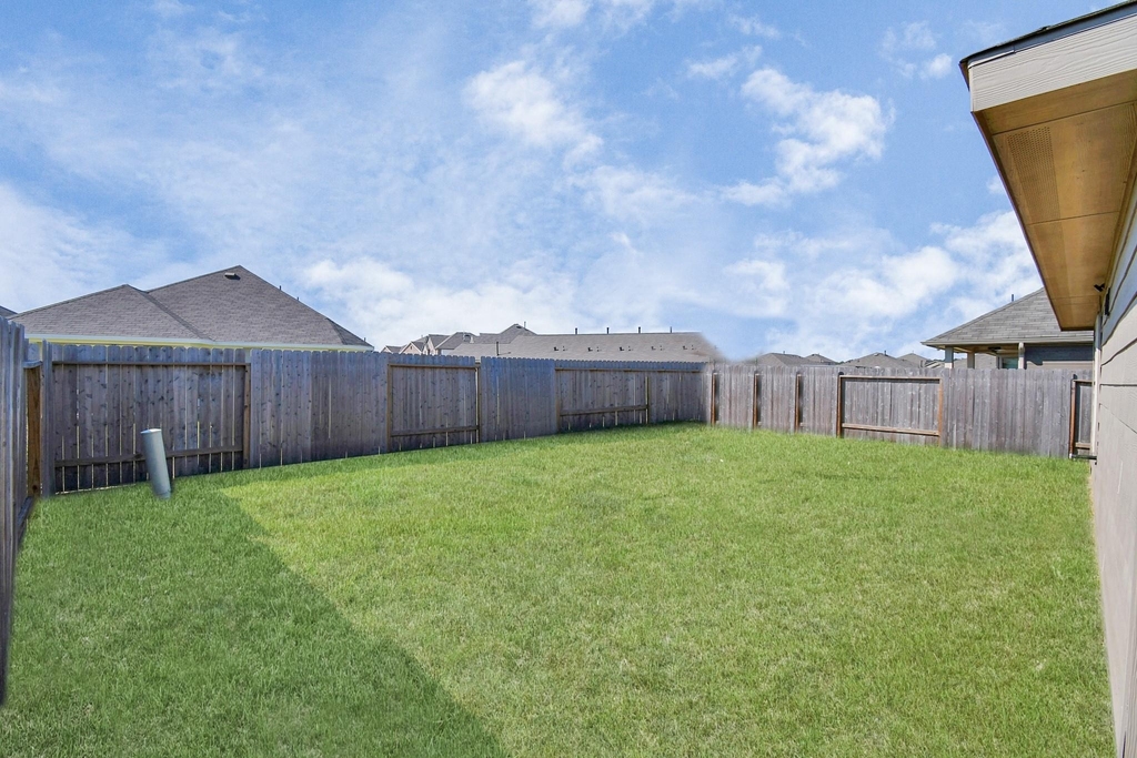 932 Gentle Moss Drive - Photo 32