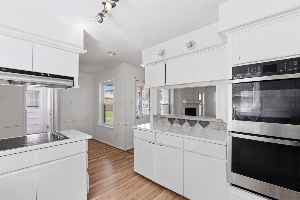 5814 Old Lodge Drive - Photo 8