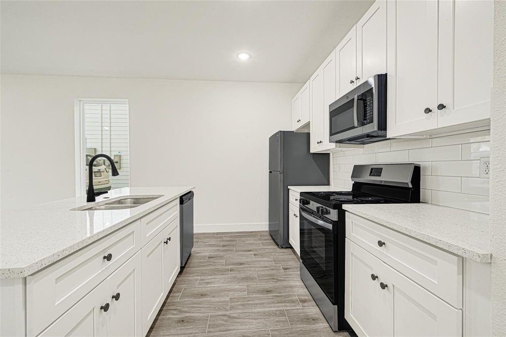 7957 Booker Street - Photo 9