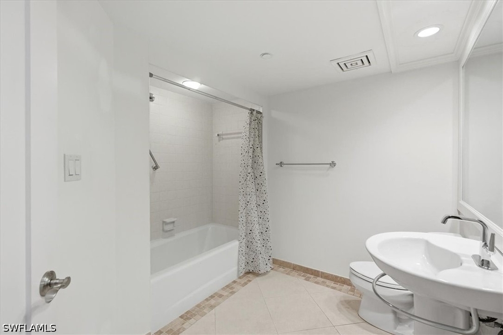 4751 Gulf Shore Boulevard N - Photo 28