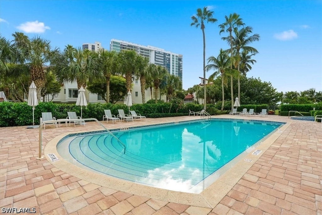 4751 Gulf Shore Boulevard N - Photo 36