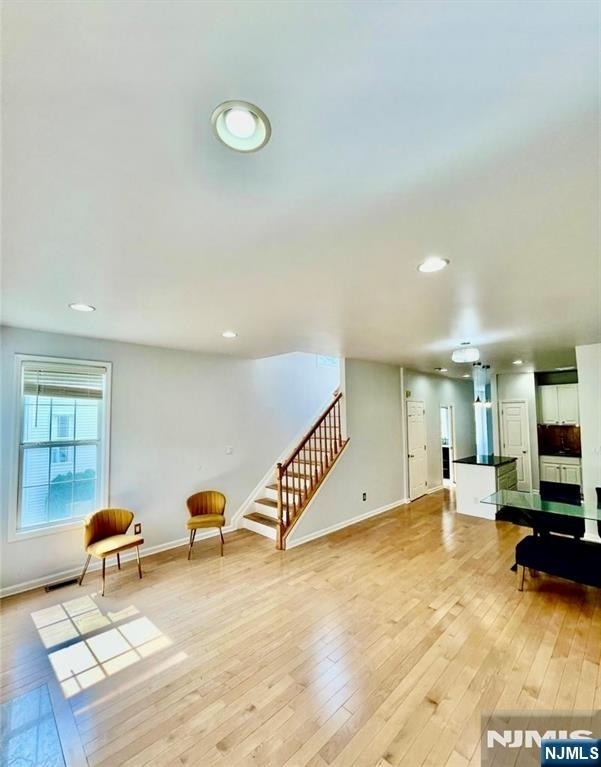 456 Hartford - Photo 10