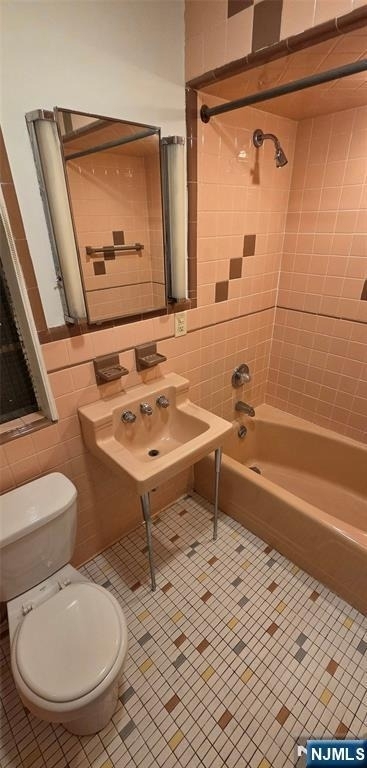 245 Hillside - Photo 17