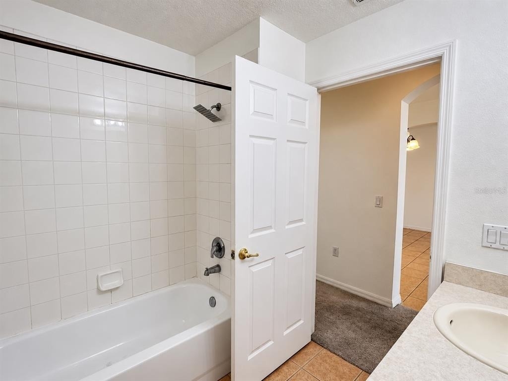 4795 Cumbrian Lakes Drive - Photo 17