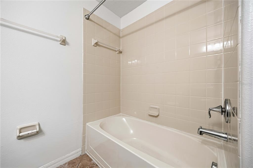6451 Sedgeford Drive - Photo 16