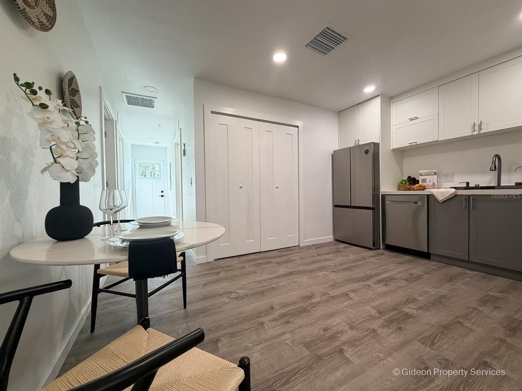 206 Se 21st Terrace - Photo 9