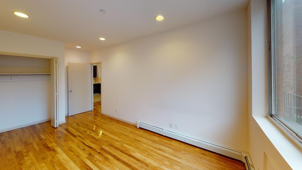 67-09 Austin Street - Photo 11