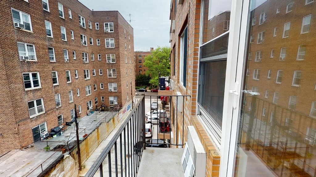 67-09 Austin Street - Photo 14