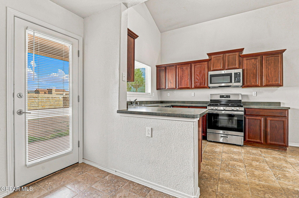 12008 Copper Hill Place - Photo 6