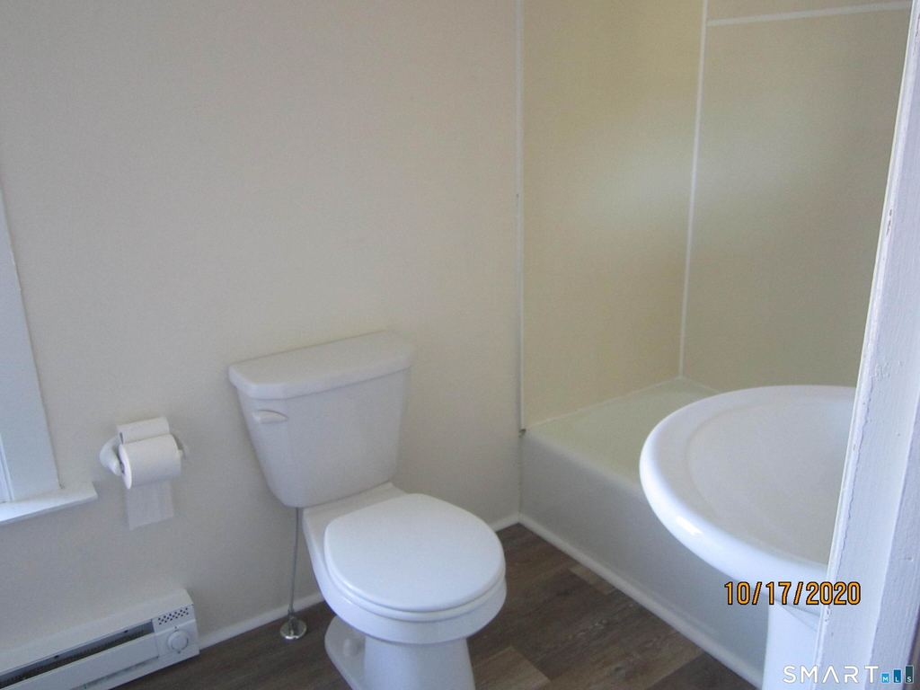 1085 Broad Street - Photo 11