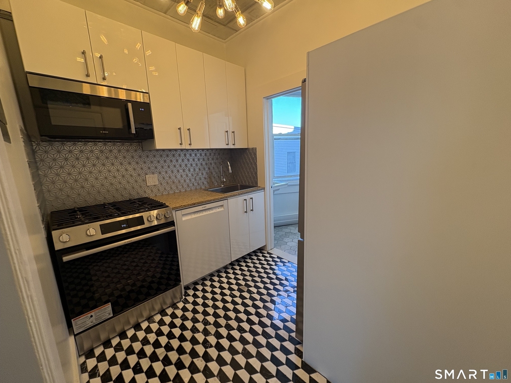 251 Mill Street - Photo 2