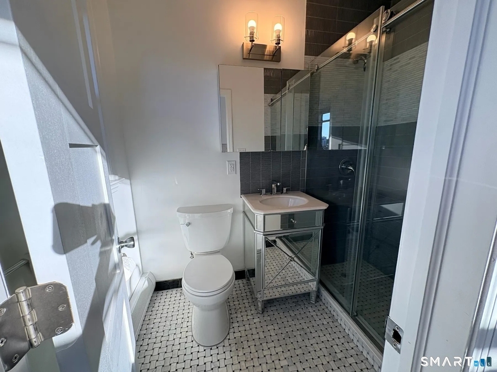 251 Mill Street - Photo 3
