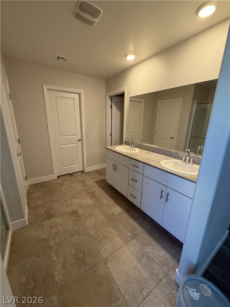 1054 Twincrest Avenue - Photo 12