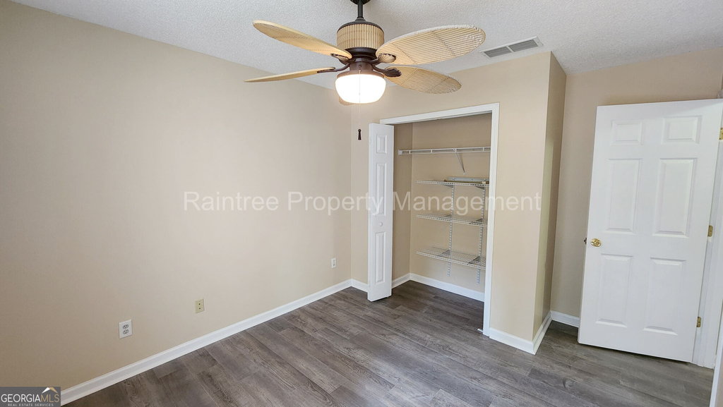 3854 Pleasant Oaks Drive - Photo 14