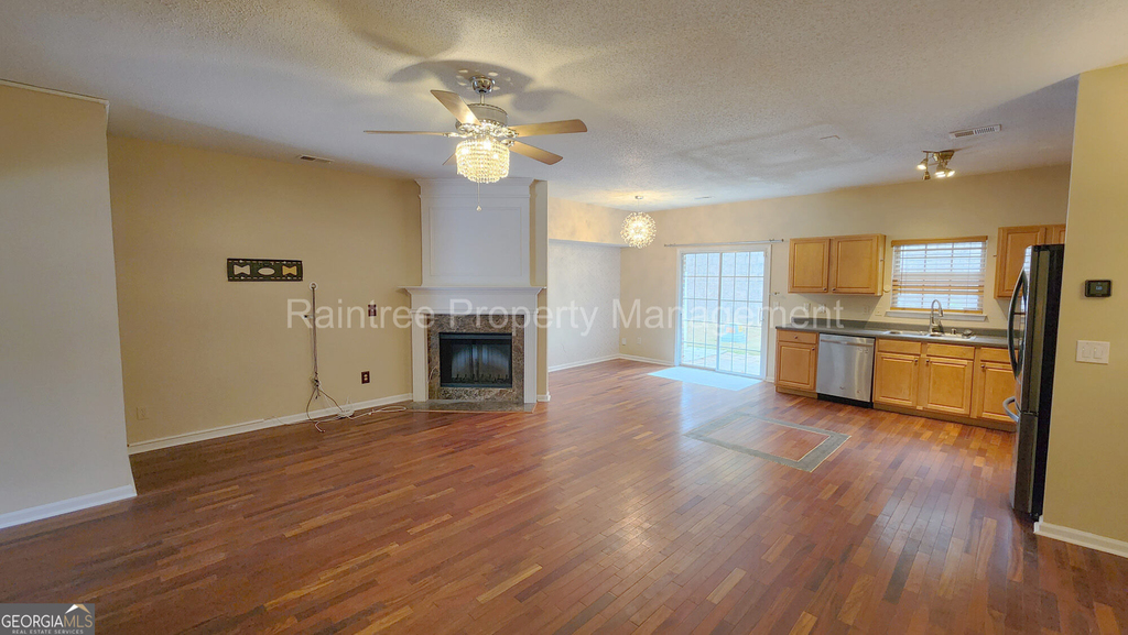 3854 Pleasant Oaks Drive - Photo 1