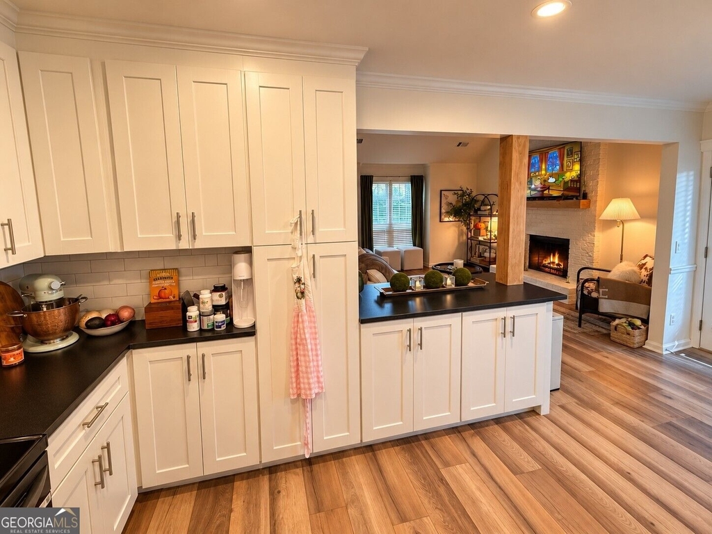 1195 Minhinette Drive - Photo 8