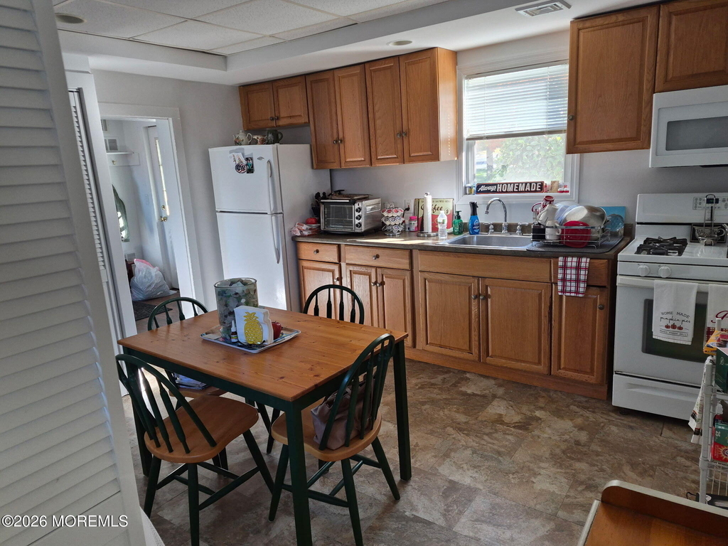 497 Sycamore Avenue - Photo 19