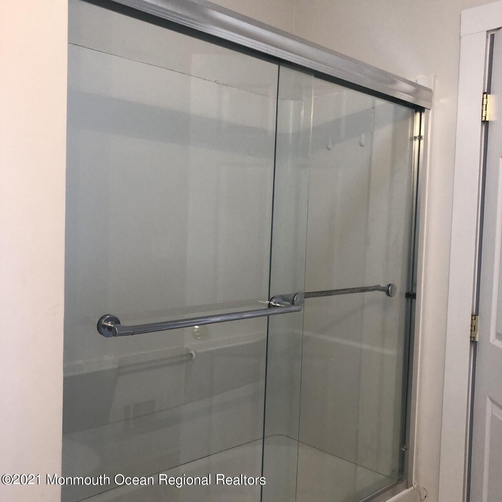 497 Sycamore Avenue - Photo 18