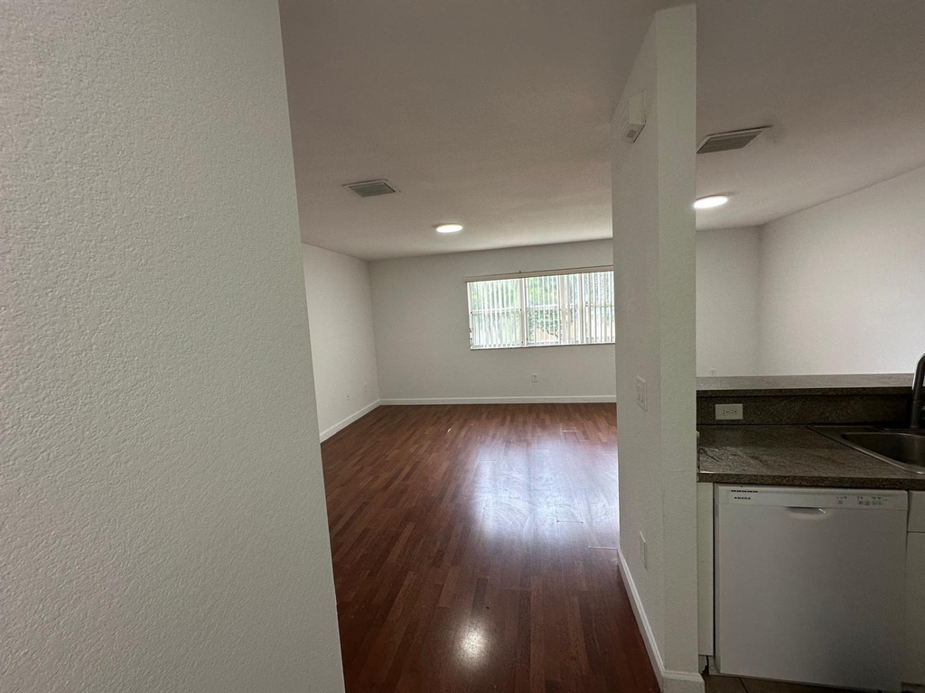 1570 Ne 33 Road - Photo 21
