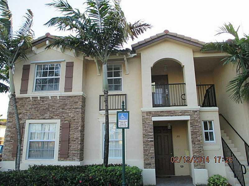 1570 Ne 33 Road - Photo 0