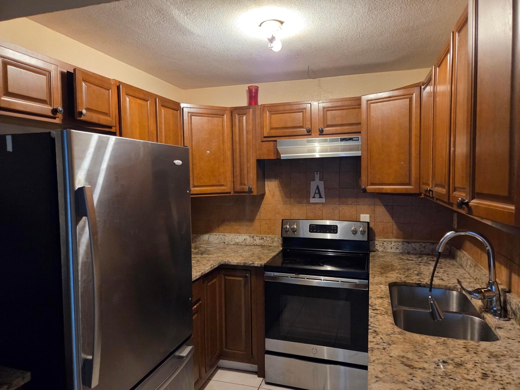 7818 Sw 7th Court - Photo 29