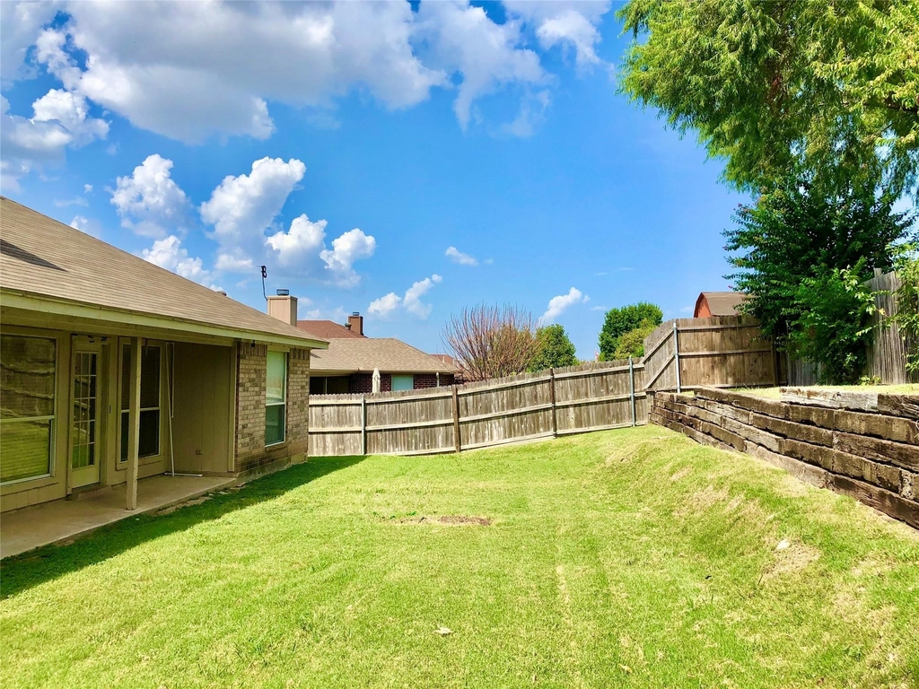 1121 Doreen Street - Photo 25
