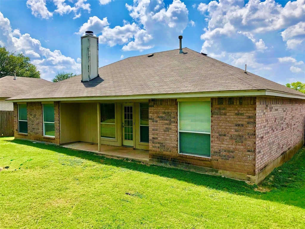 1121 Doreen Street - Photo 24