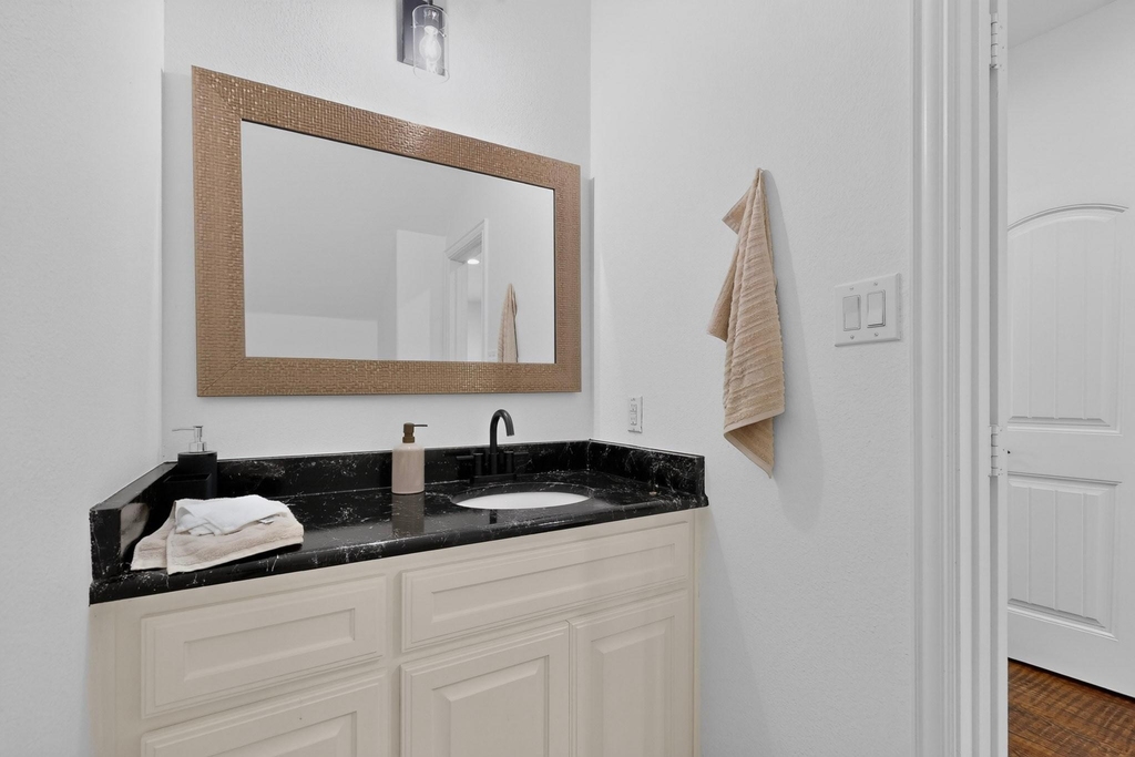 6606 Windward View Drive - Photo 14