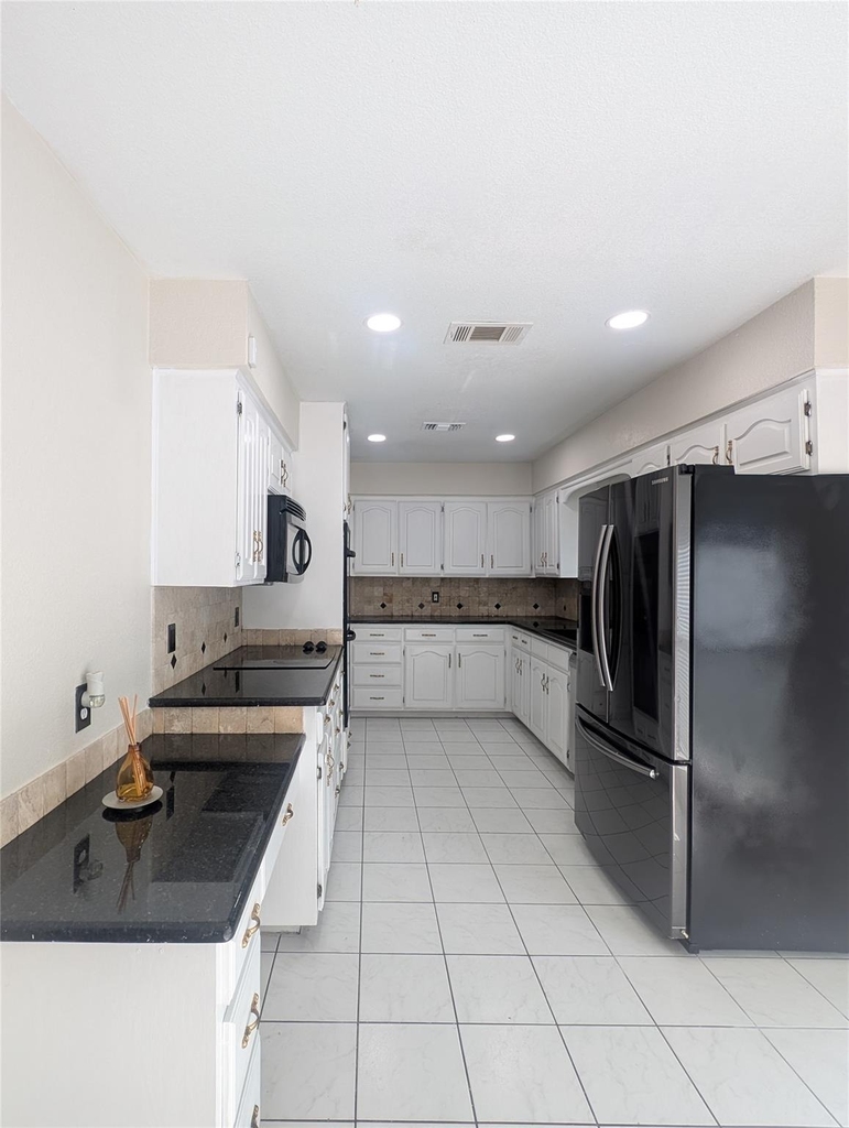 2100 Arlena Drive - Photo 10