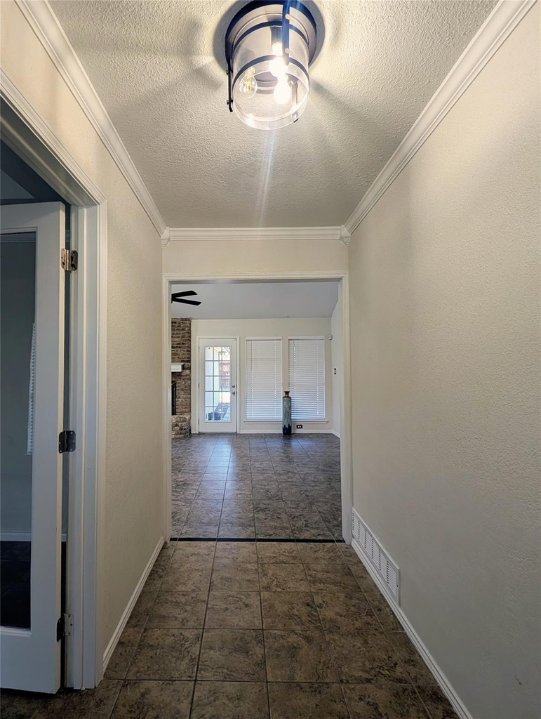 2100 Arlena Drive - Photo 4