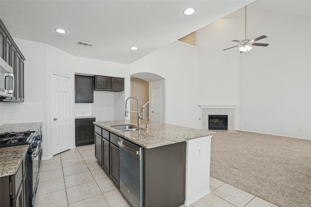 1612 Ringtail Drive - Photo 7