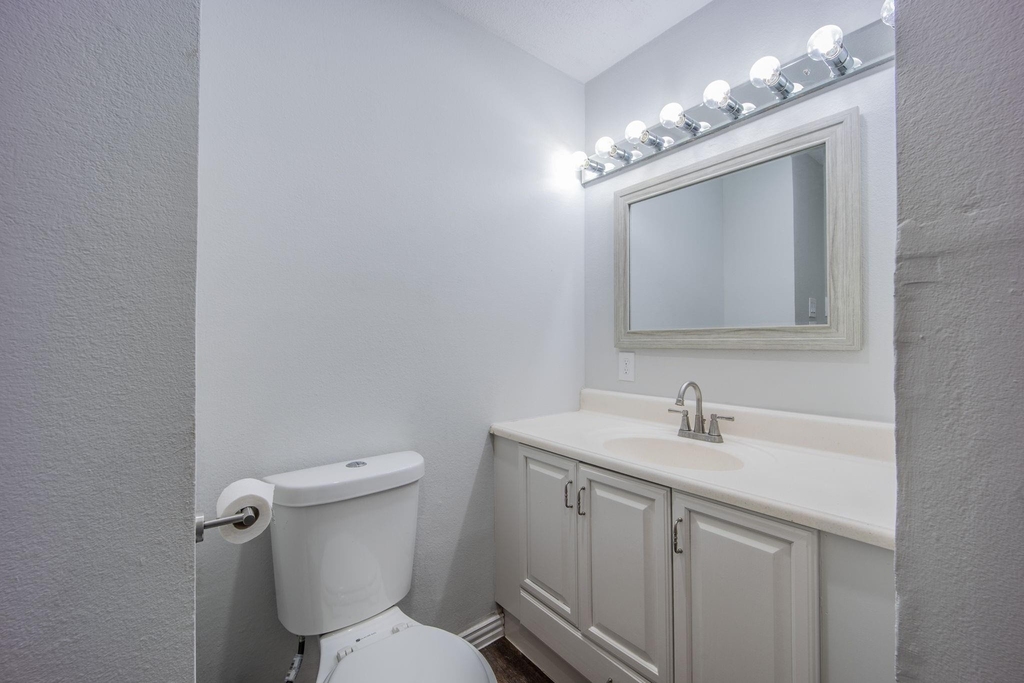 2652 Bluebird Lane - Photo 13