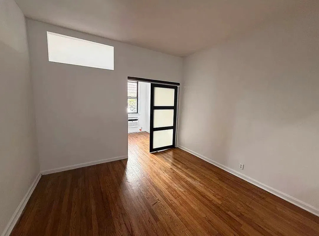 East 88th Street - Photo 2
