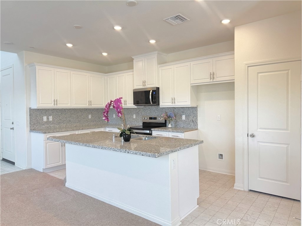 16197 Alamo Court - Photo 8