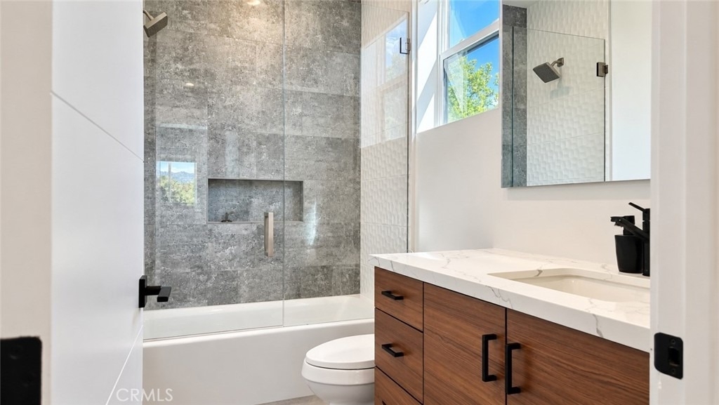 14659 Mccormick Street - Photo 32